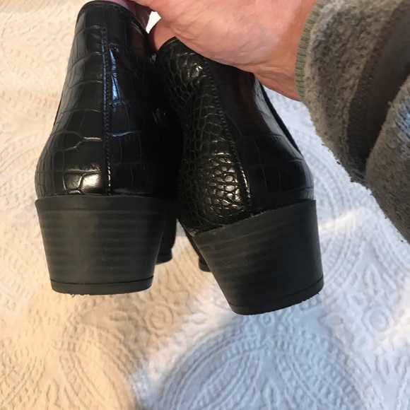 ▪️Simply Vera Vera Wang Ankle Boots - Picture 6 of 11